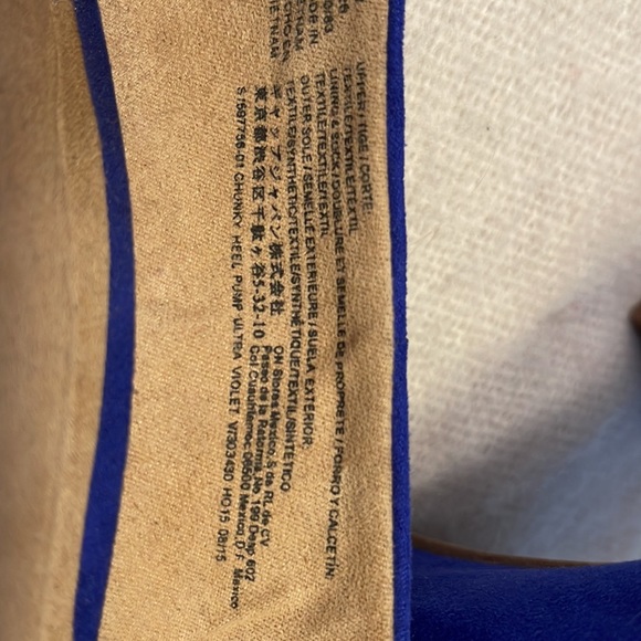 Size 9 Old Navy Electric Blue Pumps - Picture 4 of 5